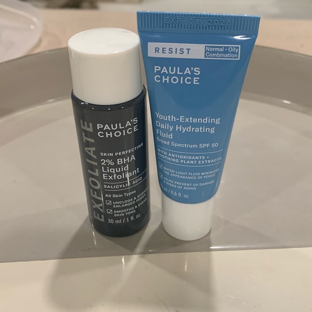 Paula’s Choice Exfoliate and Daily Hydrating Fluid